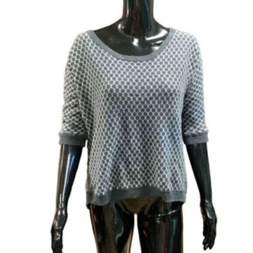 Margaret O’Leary gray crewneck sweater size small